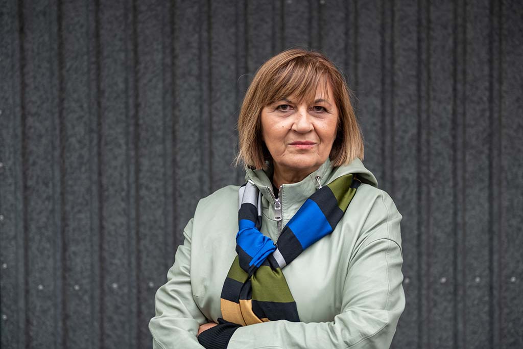 Radmila Žigić leder kvinnorättsorganisationen Lara Foundation – en av Kvinna till Kvinnas partnerorganisationer i Bosnien-Hercegovina. Hon arbetade som journalist under kriget på 90-talet och blev en av grundarna till organisationen 1998. Foto: Imrana Kapetanović