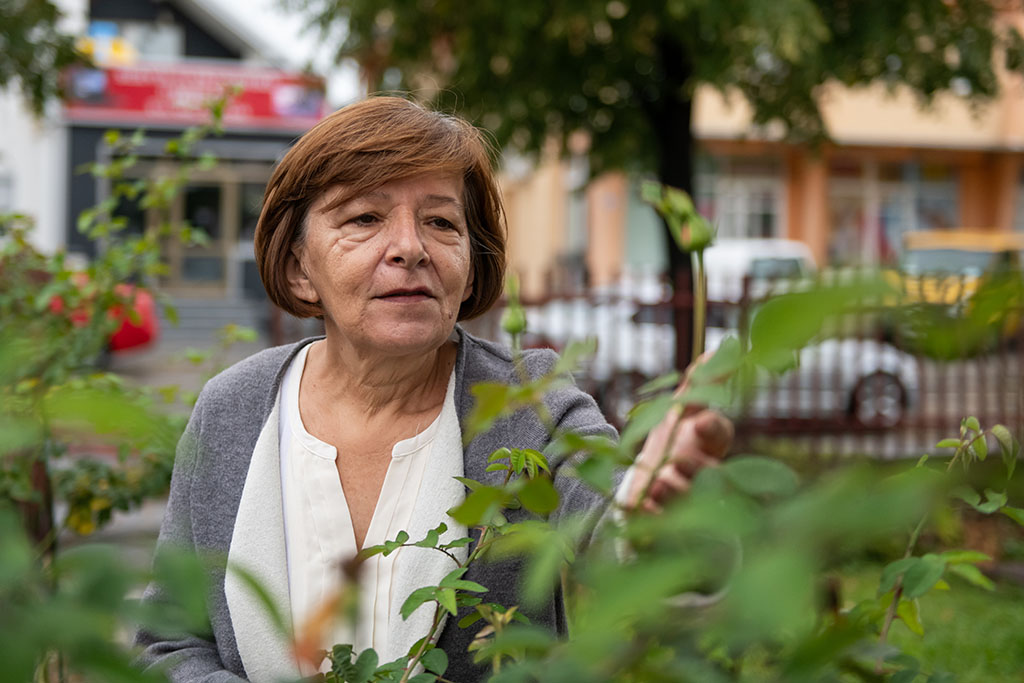 Momirka Janković, 65, är en överlevare av våld i nära relation i Bosnien-Hercegovina. Hon har fått stöd av Lara Foundation, en av Kvinna till Kvinnas lokala partnerorganisationer. Foto: Imrana Kapetanović