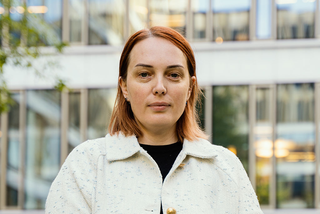 Kateryna Khaneva, programansvarig på den feministiska organisationen Slavic Heart i Ukraina. Foto: Jakub Bors/TOWER FILMS