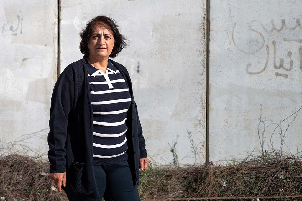 Aida Issawi arbetar för Women’s Studies Centre på Västbanken i Palestina, en av Kvinna till Kvinnas partnerorganisationer. Fotograf: Afif H. Amireh